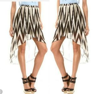 Chevron print high low skirt
